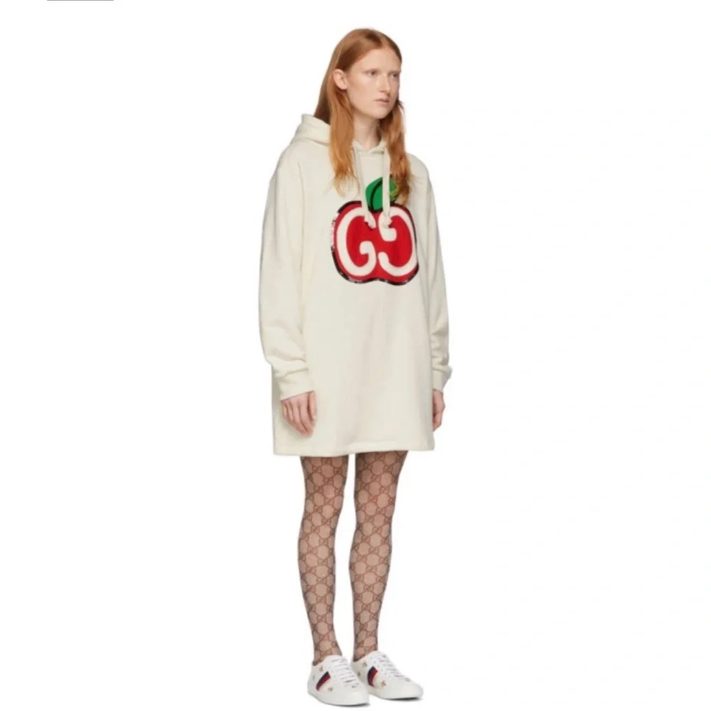 1600.00 PRE LOVED 🥰 GOOD CONDITION Gucci Off-White GG Apple Hoodie Dress SMAL - Picture 4 of 5